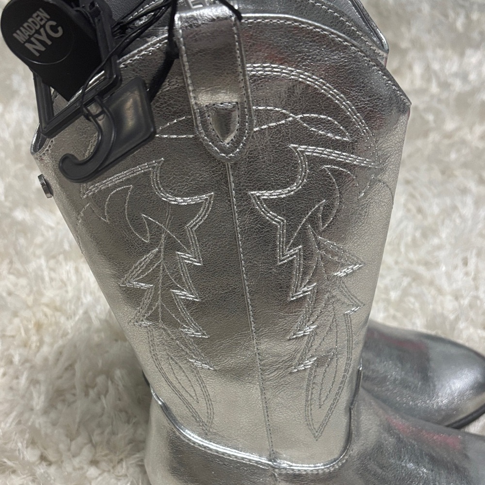 Madden NYC Kids Silver Western Cowboy Boots - Picture 2 of 9